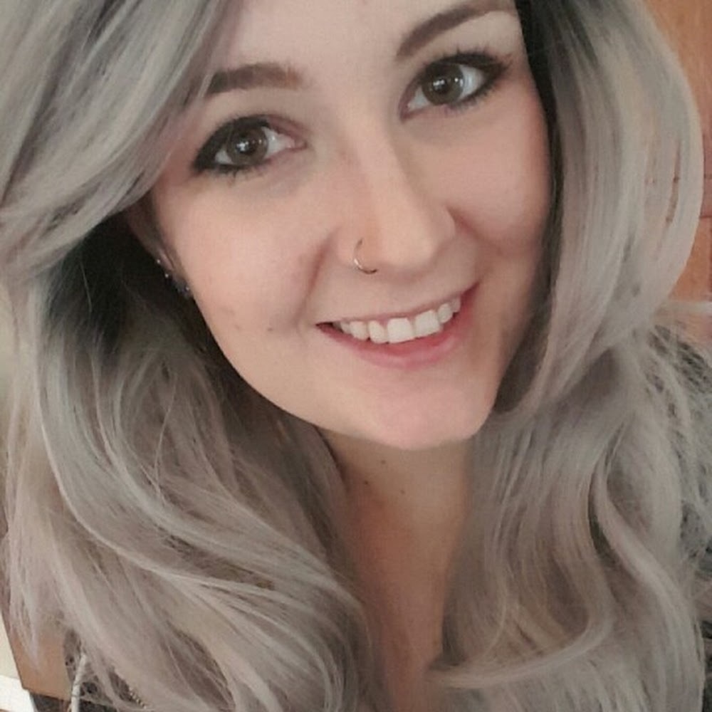 Meet your Posher, Justine